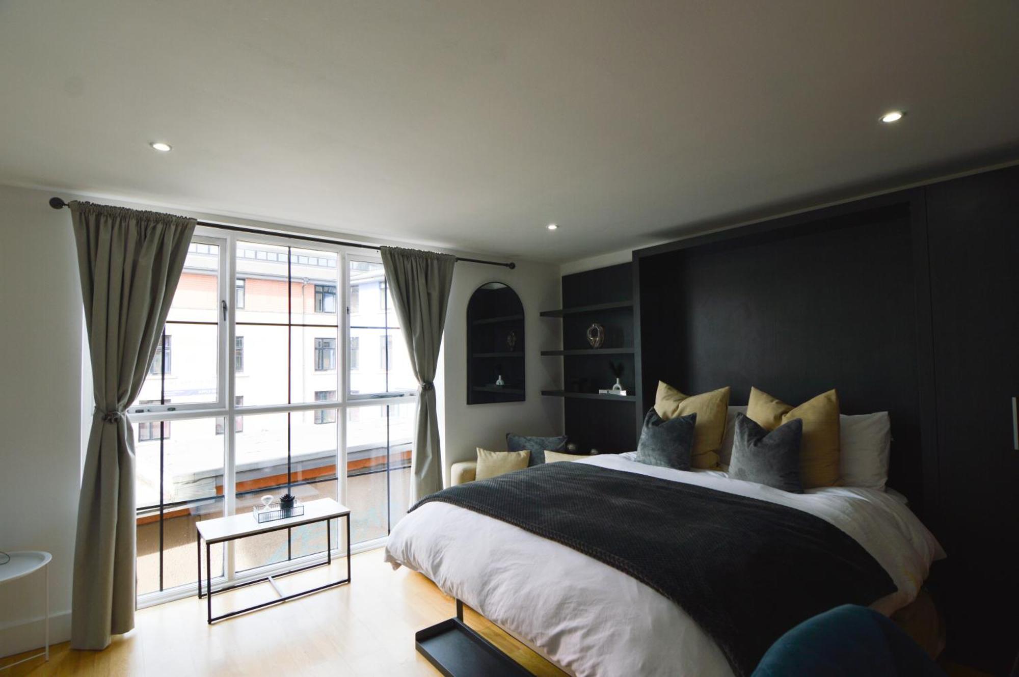 Cosy, Centrally Located Studio With Gated Parking! Loughborough Eksteriør bilde